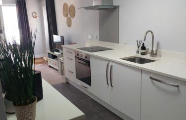 Apartment in Boscombe close to beach - Photo 4