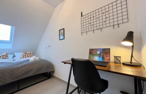 KUELhome - Moderne Wohnung mit Küche & Parkplatz Ausblick auf den bayerischen Wald - Foto 20