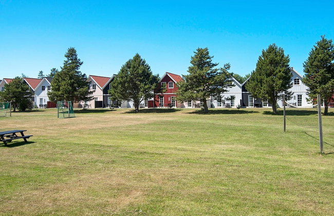 4 Person Holiday Park Home in Blavand - Foto 38