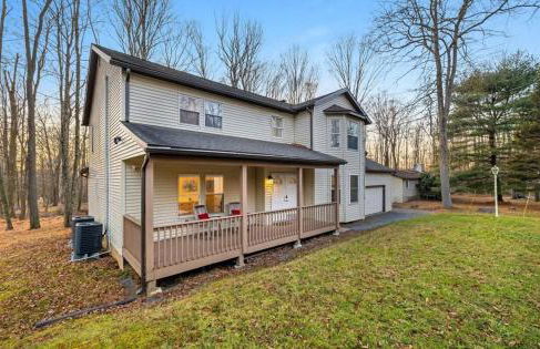 Lake Area 6BR Pet friendly home in Poconos - Your Pocono Retreat - Foto 1