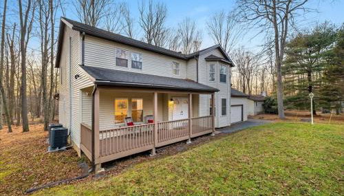 Lake Area 6BR Pet friendly home in Poconos - Your Pocono Retreat - Foto 1