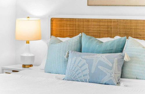 Luxury Beachside Condo 1 Steps to the Beach - Foto 13