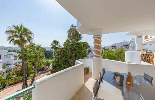 Stylish one bed apartment at Matchroom Country Club - Photo 8