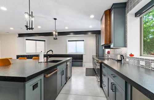 Majesty Estate in Salt Lake with Private Pool and Sport Court - Foto 25