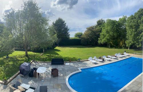 Luxury house with pool and hot tub - sleeps 16 - Foto 15