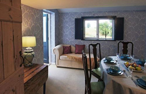 Cozy cottage overlooking fields, Upwell - Foto 13