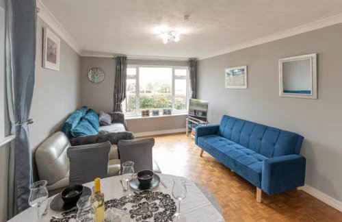 Sunrise Lodge 2-Bedroom Flat EastBeach sleeps 4 - Pass the Keys - Foto 1