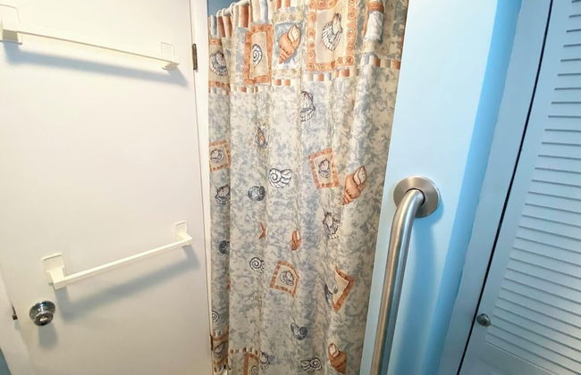 Rodney Avenue 103 #5 - Photo 8