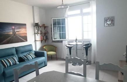 Apartamento a orillas de la playa de Tarajalejo - Photo 1