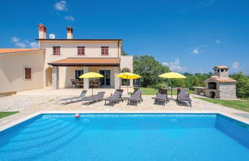 Four-Bedroom Holiday Home In Bregi - Foto 5