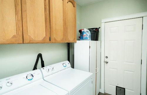 Cozy home for families with game room & playground - Foto 24