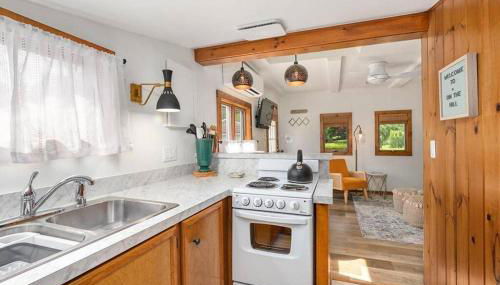 2min walk Downtown - Outdoor Patio - Pet Friendly - Foto 5, stove