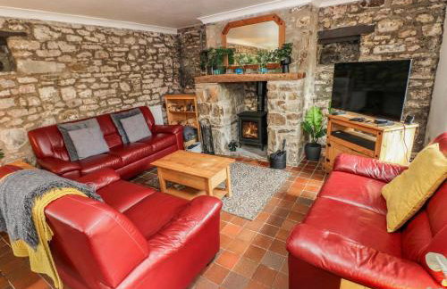 The Coach House - Photo 2