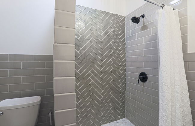 Offutt Manor - Photo 33