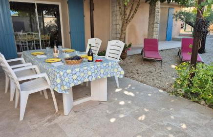 Maison provençale rénovée - Photo 2