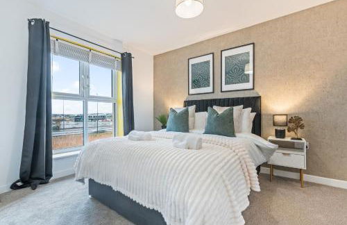 Spacious 4-Bed Home Near Cribbs & Bristol - Foto 37