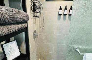 Golden Hour Getaway - Photo 37