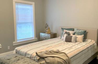 The Blackjack Duplex - Private Yard & Parking, Near Falls & Casino by Niagara Hospitality - Foto 32