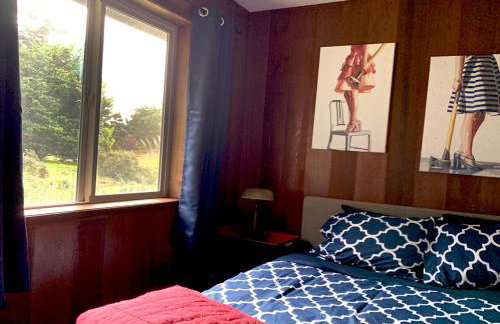 The Redwood Guesthouse at the Floras Lake Getaway - Foto 27