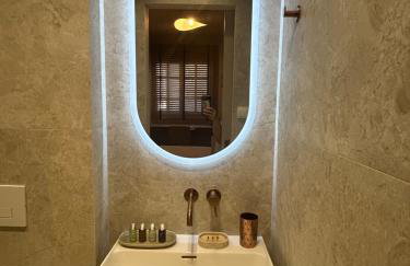 ARGO Luxury Suites - Photo 22
