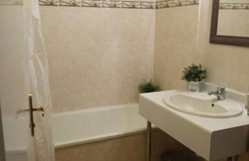 DISNEY & PARIS Happy Villa for 10 persons with Private Garden & Terrace 4 bedrooms, 3 bathrooms FIBER Wifi Netflix & free Parking - Foto 35