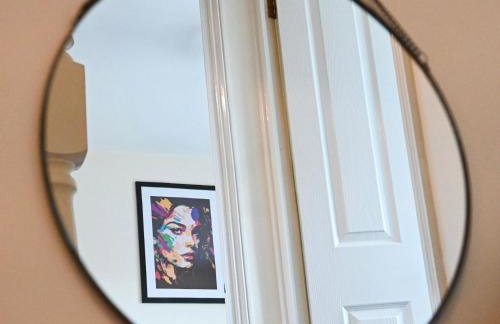 Bright 3BR House Ideal for Families & Groups - Foto 26