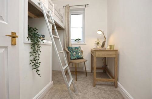 Orchard Place By N And N Stays, Perfect for corporate, contractor teams and families visiting the area, 3 Bed House with Private Parking, Semington Near Bath - Foto 63