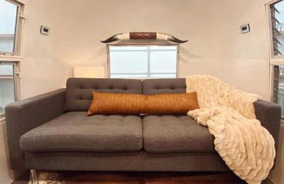 Restored Beautiful Airstream Fully Equipped with Incredible Outdoor Living in Texas - Foto 7