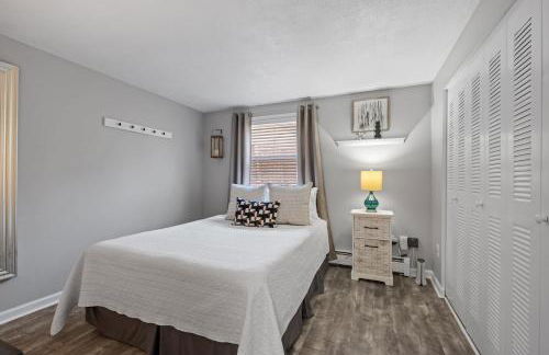 Stylish 1st Flr 1Bed Condo-Close to Downtown Dover - Photo 2