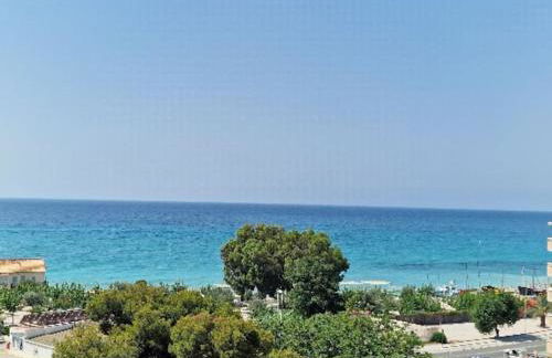 Tranquilidad a la Orilla del Mar - Foto 5