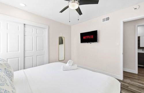 Dog Friendly Home Near the Beach with Grill, Fire Pit, Enclosed Backyard - Foto 73