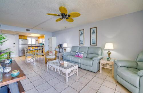 Pool and Beach Access Waterfront Hudson Condo! - Foto 7