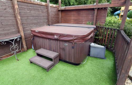 Luxury property - Swimming Pool, Outdoor Kitchen, Games Room & Hot Tub - Foto 47