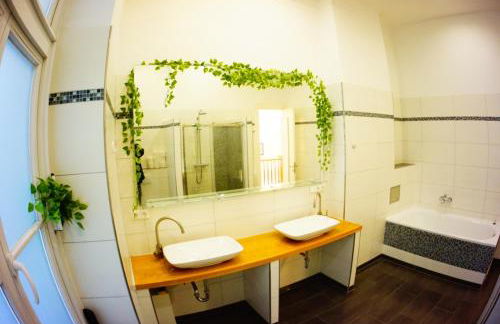 Großzügige Altbauwohnung in Bestlage - Foto 50