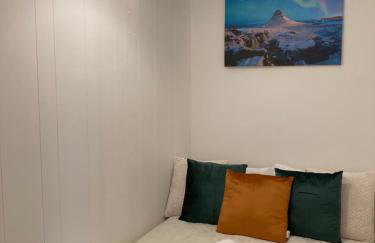 Beautiful apartment one double bedroom with additional single bed and one single bedroom with a sofa bed in lounge - Foto 6