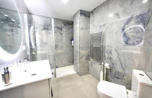 Train Station by Lugo Collection - Foto 5