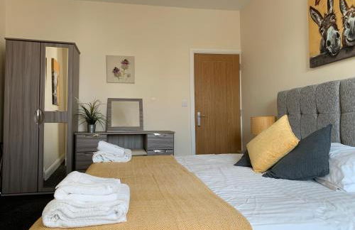 Market Place Serviced Apartments, Leek - Photo 23