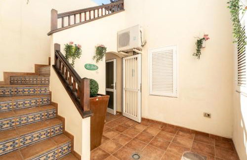 La Caleta Luxury Seaside Villa with 3 Bedrooms and Private Pool - Foto 28