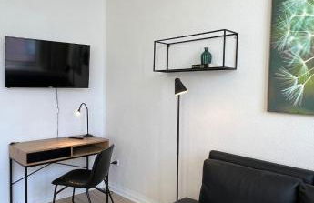 BEGE APARTMENTS DeskSide - Photo 40