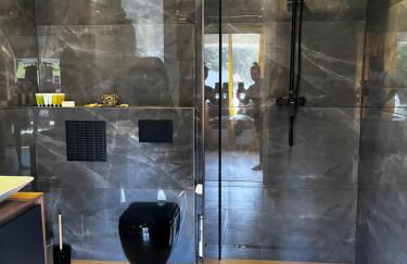 SKI ChaletStyle Designer Ferienwohnung Arber Terrasse Pool Garten Bayrischer Wald Lodges mit Hund - Foto 10