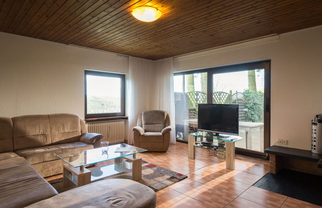 9 bedroom House in Immerath with garden and terrace - Photo 6