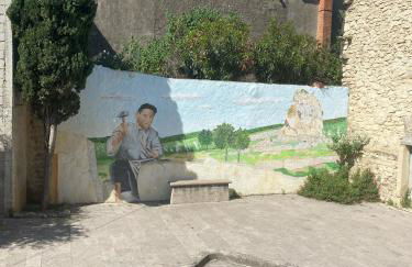 Stylish large house with heated pool in historic village - Foto 31