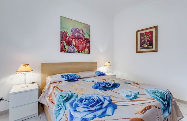 Cozy 2-Bedroom Flat with Balcony - Foto 5