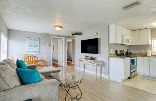 Summer Sands Lodge Unit 4 -2BR - Photo 1