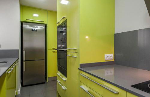 Apartamento Plaza de Castilla II - Urbano con Estilo y Funcional - Foto 21