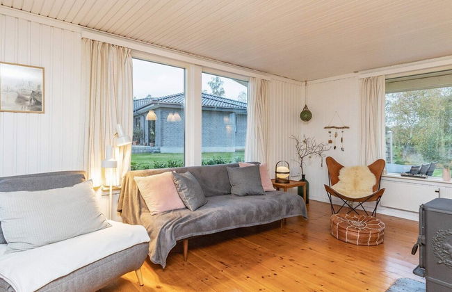 8 Person Holiday Home in Hesselager - Foto 8