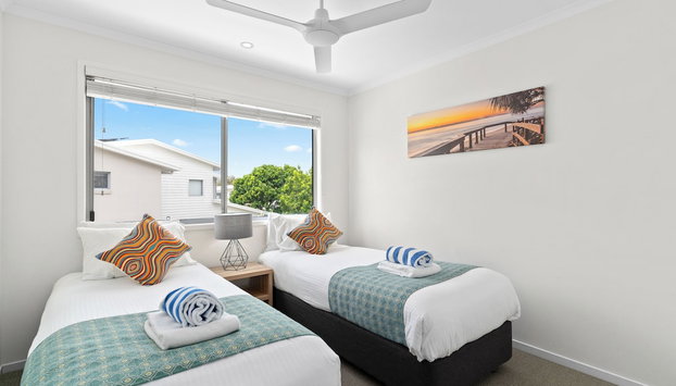 Direct Collective - Breeze on Brightwater - Foto 5, Habitación