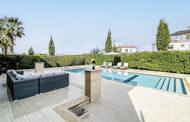 Villa With Private Pool and Backyard in Lapta - Foto 18