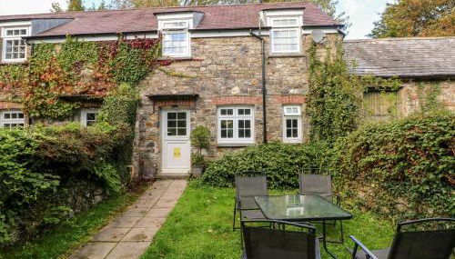 Swallows Cottage - Photo 1