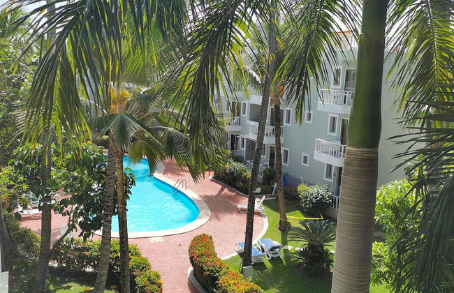 SOL CARIBE SUITES DELUXE Beach Club and Pool - Foto 2